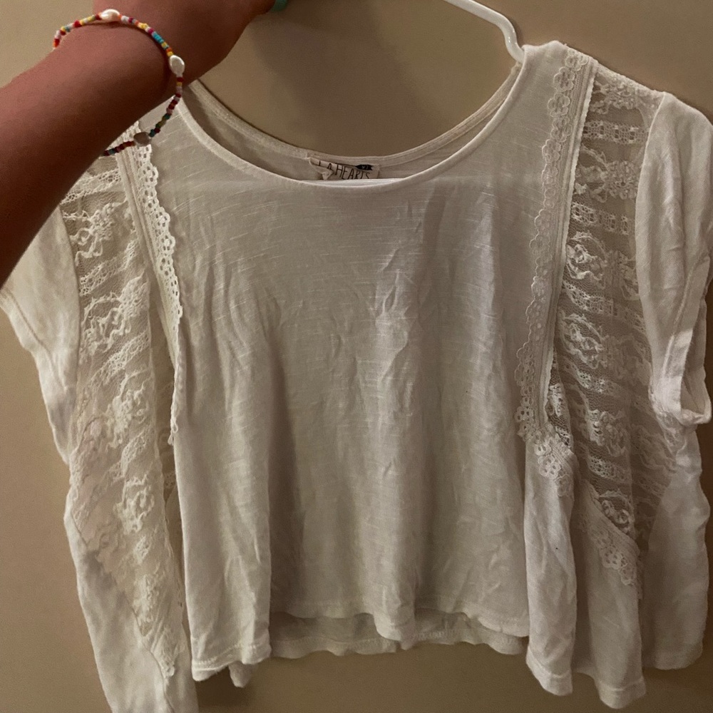 LA HEARTS CROP TOP🤍